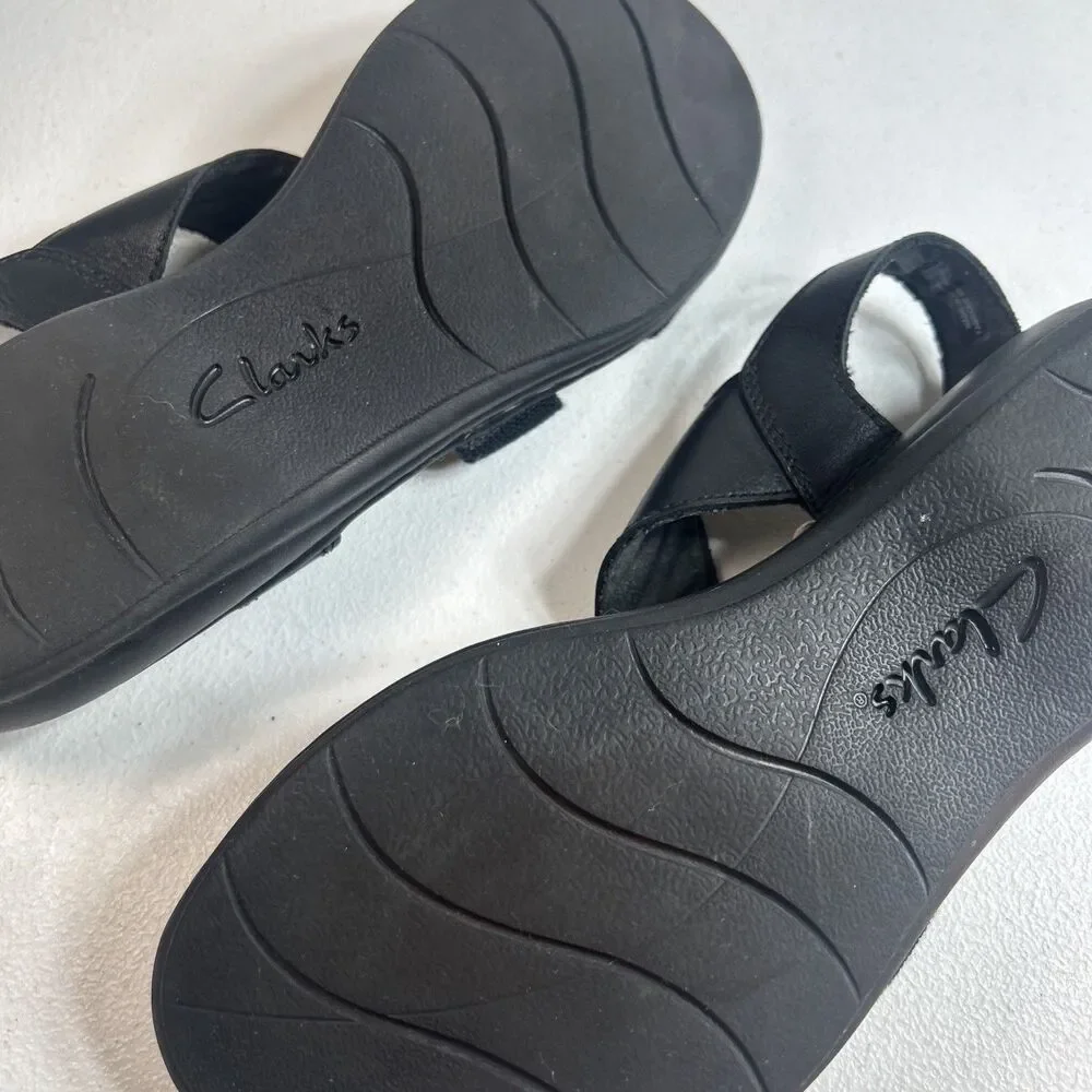 Clarks Collection Women’s Sandals Size 9 M Black Leather Leisa Lakelyn Comfort